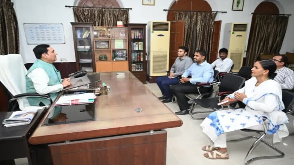  RAIPUR NEWS : डॉ. संजय अलंग ने सम्भाला रायपुर आयुक्त का पदभार, कार्यालय का निरीक्षण कर दिए यह निर्देश....