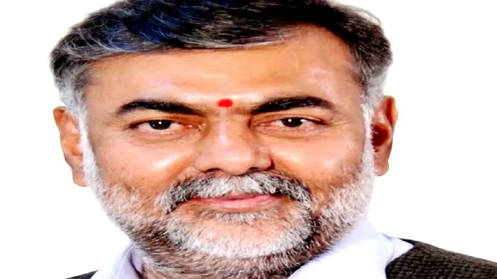 केंद्रीय मंत्री प्रहलाद पटेल ने कांग्रेस पर साधा निशाना, बोले- जिनकी जाति धर्म का पता नहीं वह देश में जहर फैलाने का काम कर रहे है
