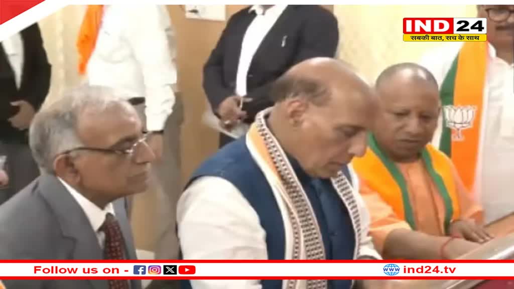 राजनाथ सिंह ने लखनऊ, तो स्मृति ईरानी ने अमेठी से भरा पर्चा