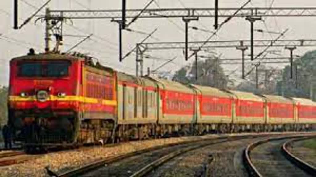 CG NEWS : एक अक्टूबर ले बदलहि ट्रेन मन के बेरा, यात्री मन ल होही सुविधा...