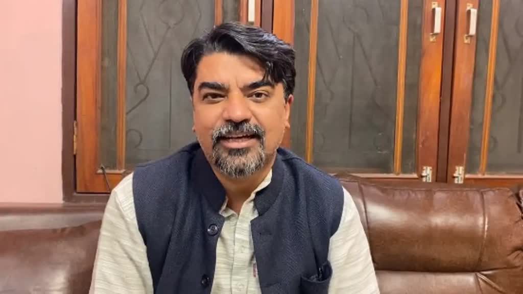 कांग्रेस का बीजेपी पर बड़ा आरोप, कहा- बीजेपी प्रत्याशी सुदेश राय ने मतदाताओं को बांटे पैसे 