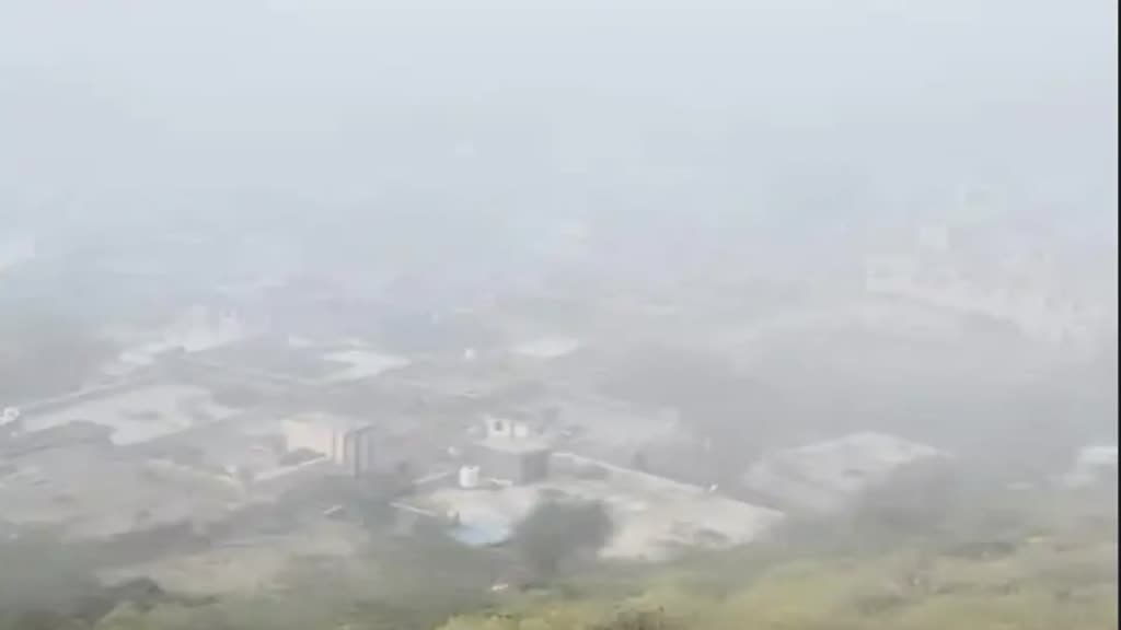 Rajasthan Weather Update: प्रदेश में अगले तीन दिन पड़ेगी कड़ाके की ठंड, कोहरे से इन जिलों में बढ़ेगी ठिठुरन 