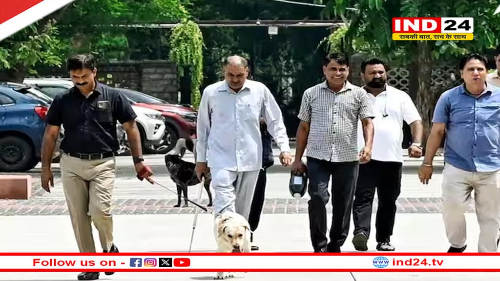 दिल्ली के बाद अब बेंगलुरु के 40 स्कूलों को बम से उड़ाने की धमकी, पुलिस ने शुरू की जांच