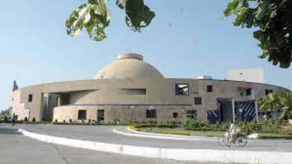 नए मंत्रियों के लिए 20 वाहन तैयार, 14 नए खरीदने की तैयारी