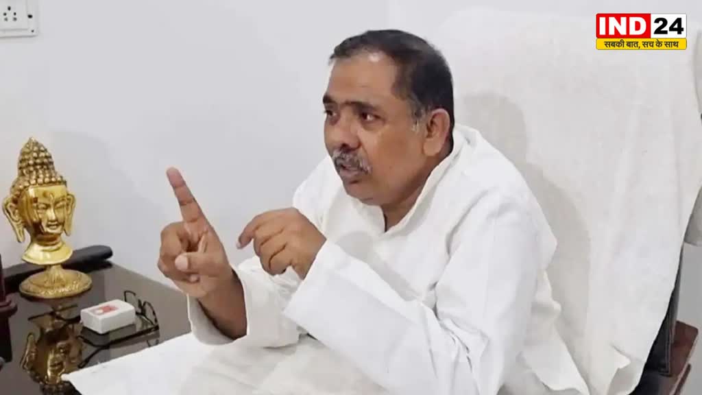 उत्तरप्रदेश में इस पार्टी ने सपा को दिया झटका, कहा - अखिलेश यादव छोटे दिल के नेता है