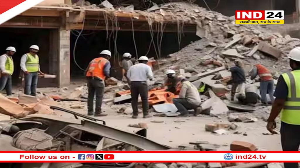दिल्ली में बड़ा हादसा, वेलकम इलाके में चार मंजिला इमारत गिरी, कई लोगों के दबे होने की आशंका