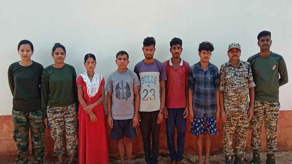 CG NEWS : इस महिला नक्सली के ऊपर था 1 लाख का इनाम, सुरक्षा बलों ने किया गिरफ्तार