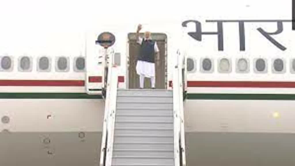 फ्रांस की यात्रा के समापन के बाद पीएम मोदी UAE रवाना, जानिए पूरा प्रोग्राम 