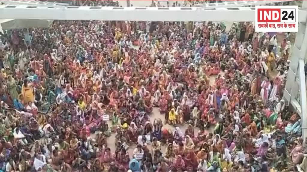 CG NEWS :  बिहान समूह की महिलाए 7 सूत्रीय मांगों को लेकर किया प्रदर्शन 