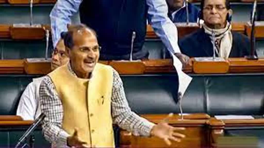 अधीर रंजन चौधरी के निलंबन पर सोनिया गांधी ने बुलाई बड़ी बैठक