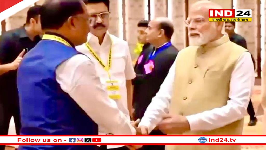 नीति आयोग की बैठक में सीएम साय, PM मोदी मुख्यमंत्री का हाथ थामकर कहा- छत्तीसगढ़ की बात अभी बाकी है