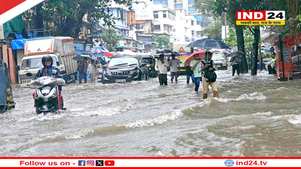 जम्मू-कश्मीर के राजौरी में भारी बारिश से बाढ़ जैसे हालात, सभी स्कूल बंद
