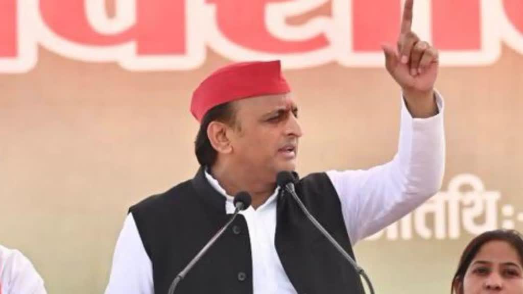 कांग्रेस पर लगातार हमलावर Akhilesh Yadav, जाति जनगणना को लेकर किया वार 