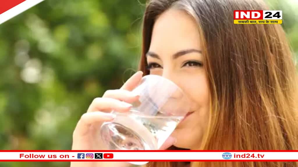 क्या गर्मियों में गर्म पानी पीना चाहिए या नहीं ? अगर पीते हैं, तो क्या इससे सेहत को मिलेगा फायदें...