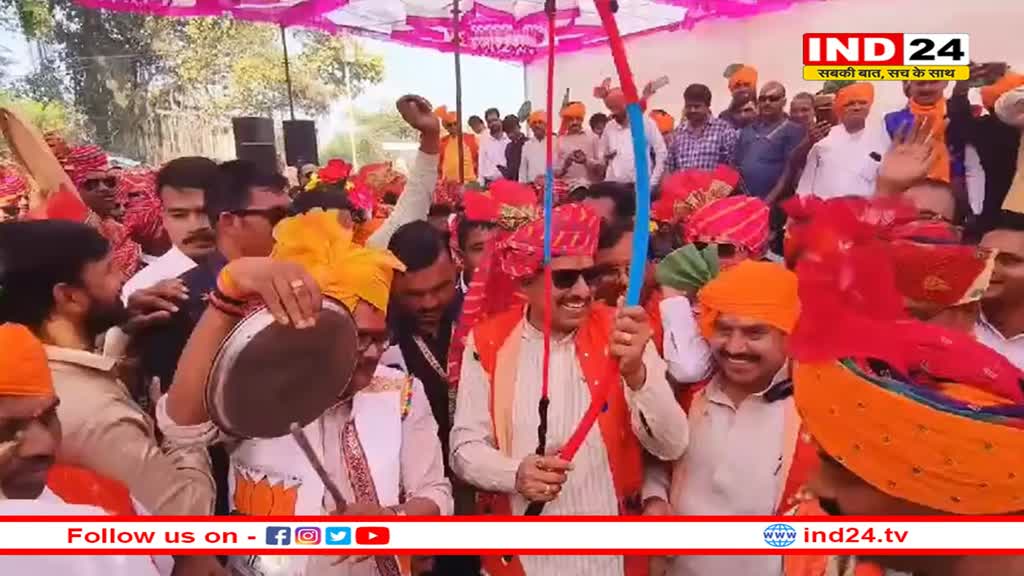 भगोरिया के रंग में रंगे CM मोहन, मांदल की थाप पर आदिवासी बंधुओं के साथ जमकर थिरके