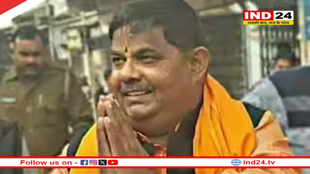 यूपी पुलिस के खिलाफ धरने पर बैठे बीजेपी विधायक, MLA को मनाने पहुंचे अधिकारी, जानें- पूरा मामला