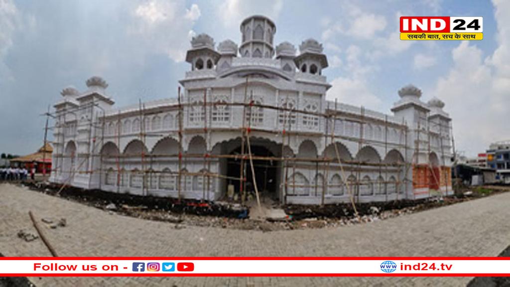 इंदौर के पश्चिमी क्षेत्र में बन रहा सबसे बड़ा दुर्गा पांडाल, एक करोड़ मंत्रों का होगा जाप