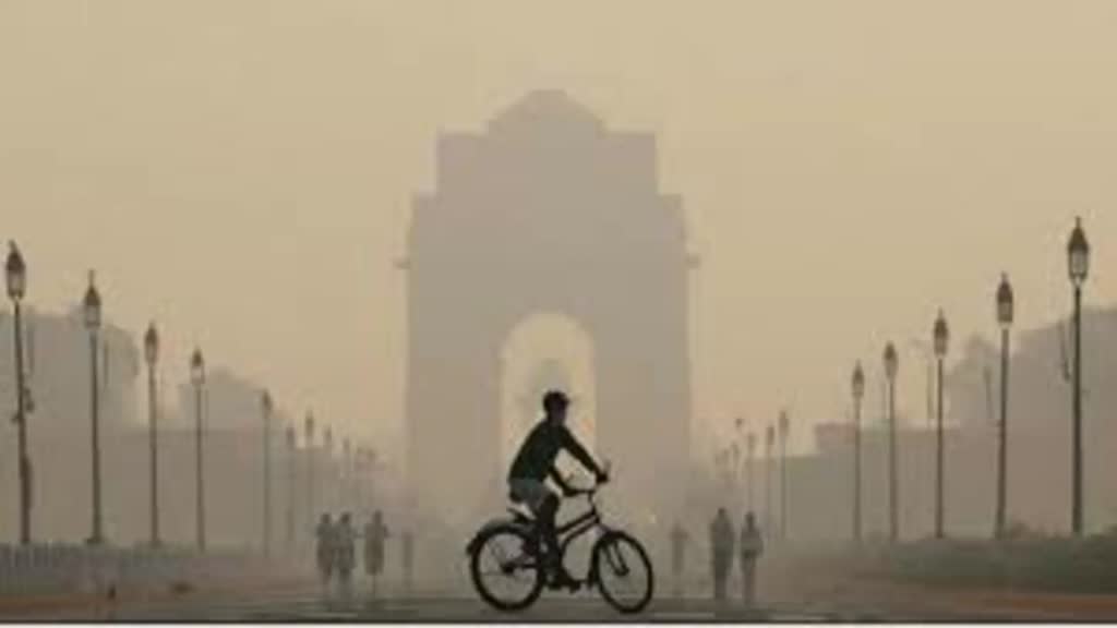 सर्दियों में दिल्ली की सांस के लिए विंटर एक्शन प्लान जारी, गाड़ियों की होगी जांच, पटाखे होंगे बैन