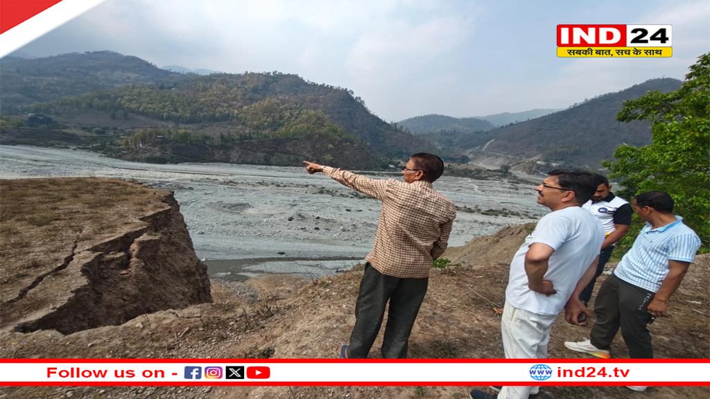 बरसात से पहले तैयारी तेज, जिलाधिकारी ने किया बाढ़ प्रभावित क्षेत्रों का निरीक्षण