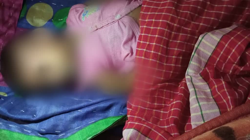 CG NEWS :  मुंह में छिपकली घुसने से तीन साल के बच्चे की मौत....