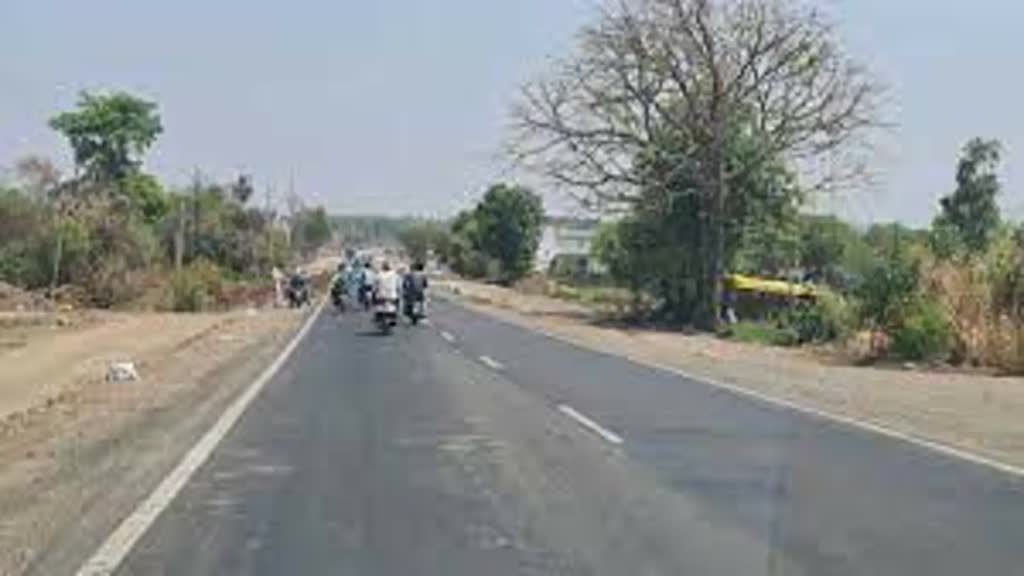 खंडवा-इंदौर मार्ग पर सावन में नहीं चलेंगे भारी वाहन