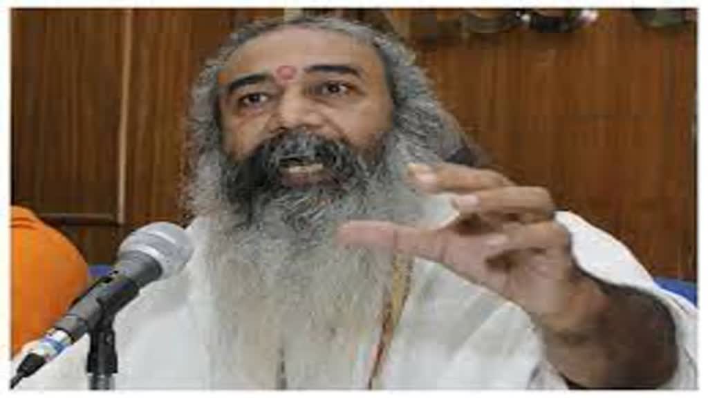 विपक्षी गठबंधन के बीच आचार्य प्रमोद कृष्णम ने फिर बढ़ाई कांग्रेस की मुश्किल, इशारों में ये क्या कह गए?