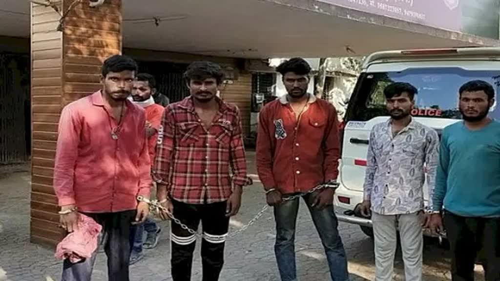 CG NEWS : बाइक चोर गिरोह का पर्दाफाश,  राजधानी में पलक झपकते ही मोटरसाइकिल को करते थे पार...जानिए कैसे वारदात को देते थे अंजाम..!!