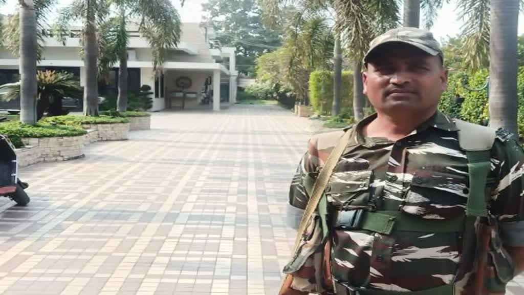 CG NEWS : 6 दिनों की जांच  के बाद अब लौट रही आईटी टीम, करोड़ रूपये का निकला  काला चिट्ठा.....