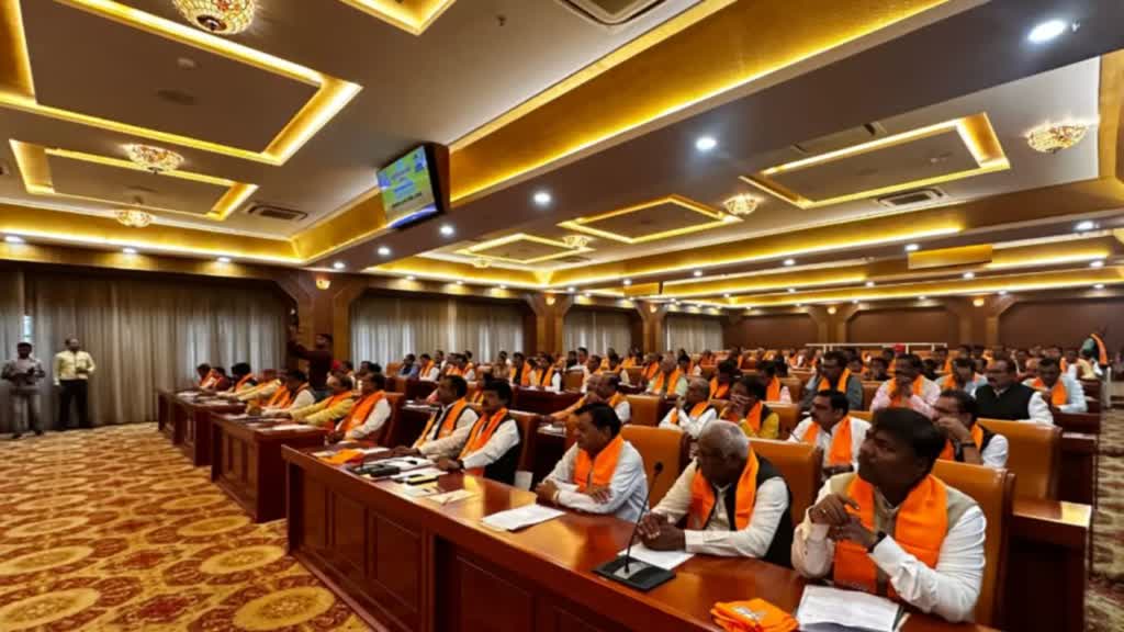 CG NEWS : छत्तीसगढ़ में भाजपा प्रदेश पदाधिकारियों की बैठक शुरू, मुख्यमंत्री साय और डिप्टी सीएम भी शामिल....