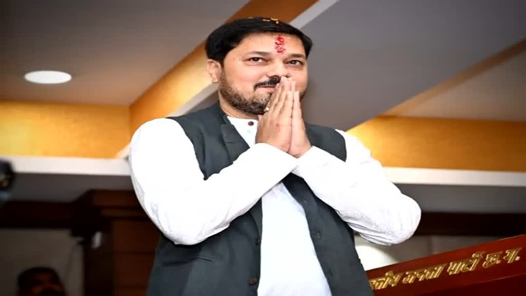 CG NEWS : धरसीवां विधायक अनुज शर्मा ने किया मतदान, 1.39 करोड़ मतदाता प्रत्याशियों के भाग्य का करेंगे निर्णय