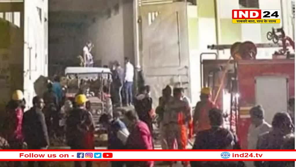 हरदा ब्लास्ट के बाद नीमच के गोदाम में पटाखे से लगी भीषण आग, लाखों का अनाज जलकर खाक