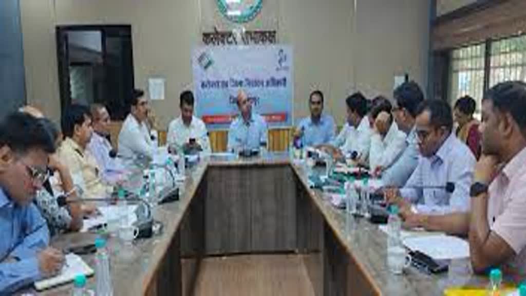 CG NEWS : प्रत्याशी के  वाहन में 50 हजार से जयादा राशि मिली तो होगी जब्त, सावधानी पूर्वक करना होगा लेनदेन! कलेक्टर ने जारी किया आदेश....