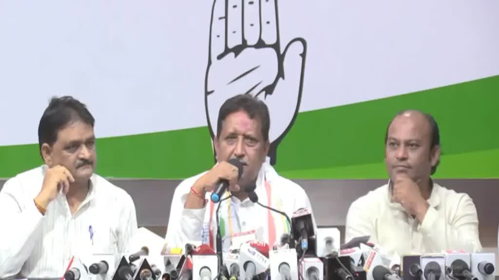 CG NEWS : कांग्रेस प्रत्याशी गिरीश देवांगन ने Raman Singh के खिलाफ चुनाव लड़ने पर दिया बड़ा बयान