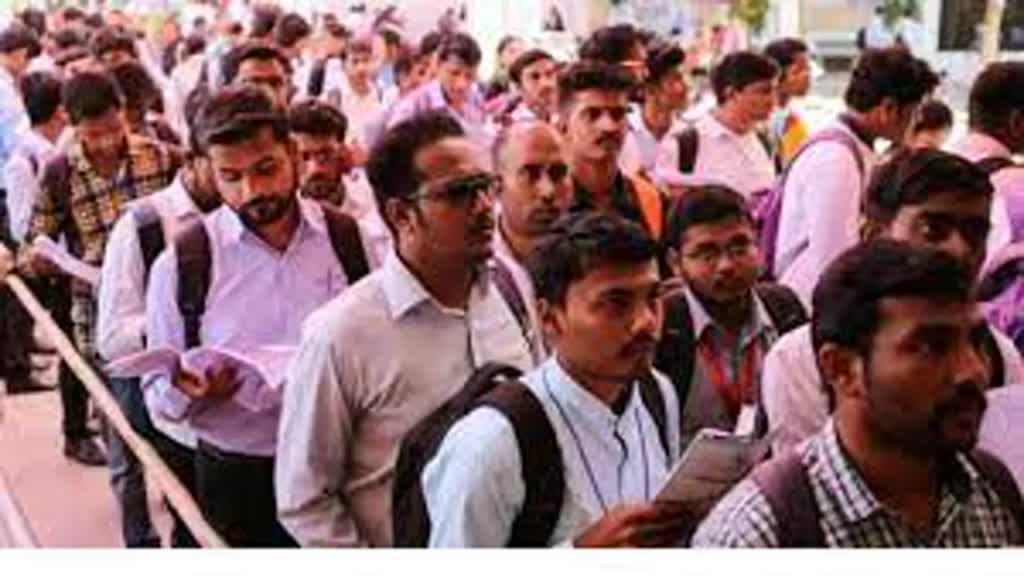युवाओं के लिए खुशखबरी, सैकड़ों पदों पर निकली भर्ती, जानिए आवेदन की प्रक्रिया