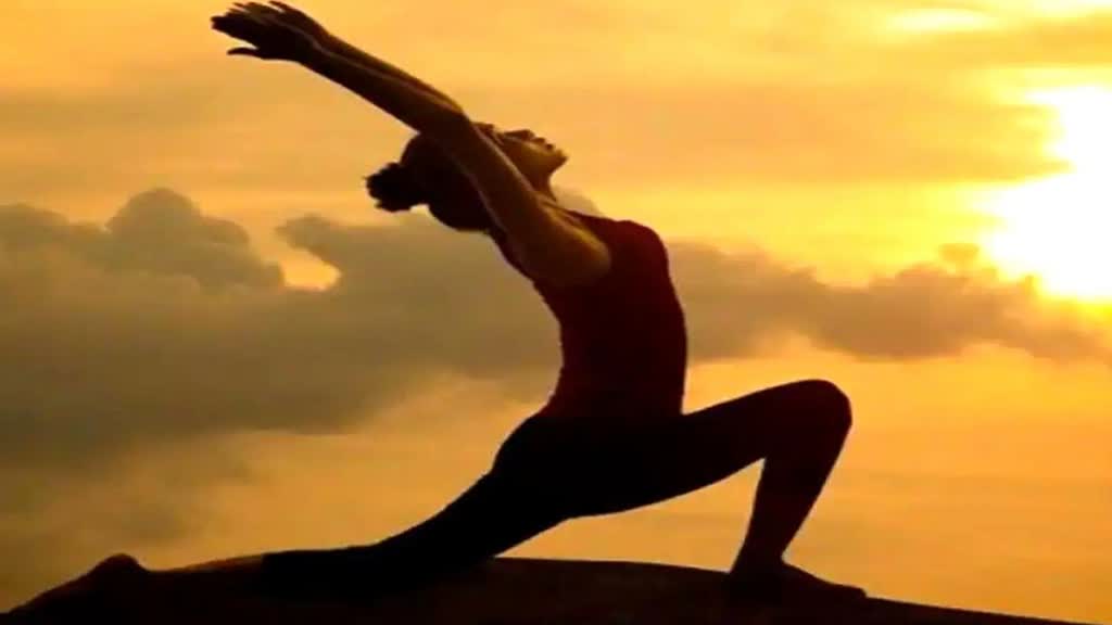 इस समय योग करने से शरीर को मिलेंगे कई फायदें, आइयें जानते हैं