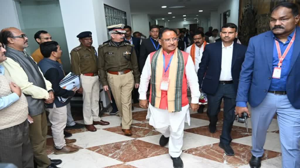 CG NEWS : मुख्यमंत्री बनने के बाद आज सीएम विष्णु देव साय कैबिनेट की पहली बैठक, कई प्रमुख विषयों पर होगी चर्चा .....