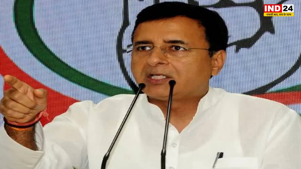 उमा भारती की नसीहत पर सुरजेवाला का जवाब, बोले - मैं क्यों बीच में पड़ूं, वो लड़ें एक-दूसरे का सिर फोड़ें 