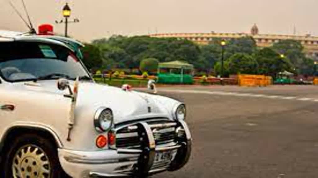 VIP गाड़ियों से हटेगा सायरन, बजेगी बांसुरी की धुन !