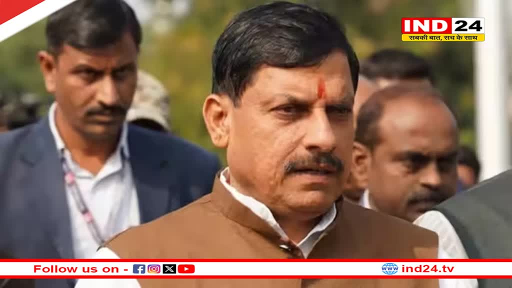 महिला कर्मचारी से जूते का लेस बंधवाने वाले चितरंगी एसडीएम को हटाया, सीएम बोले-हमारी सरकार में नारी सम्मान सर्वोपरि