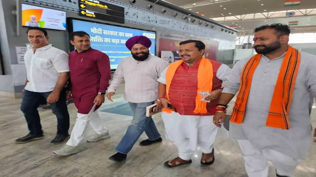 CG NEWS : भाजयुमो राष्ट्रीय मीडिया प्रभारी अमनदीप सिंह पहुंचे रायपुर, नवयुवकों को जोड़ेंगे आगामी चुनाव में जीत की तैयारी हैं