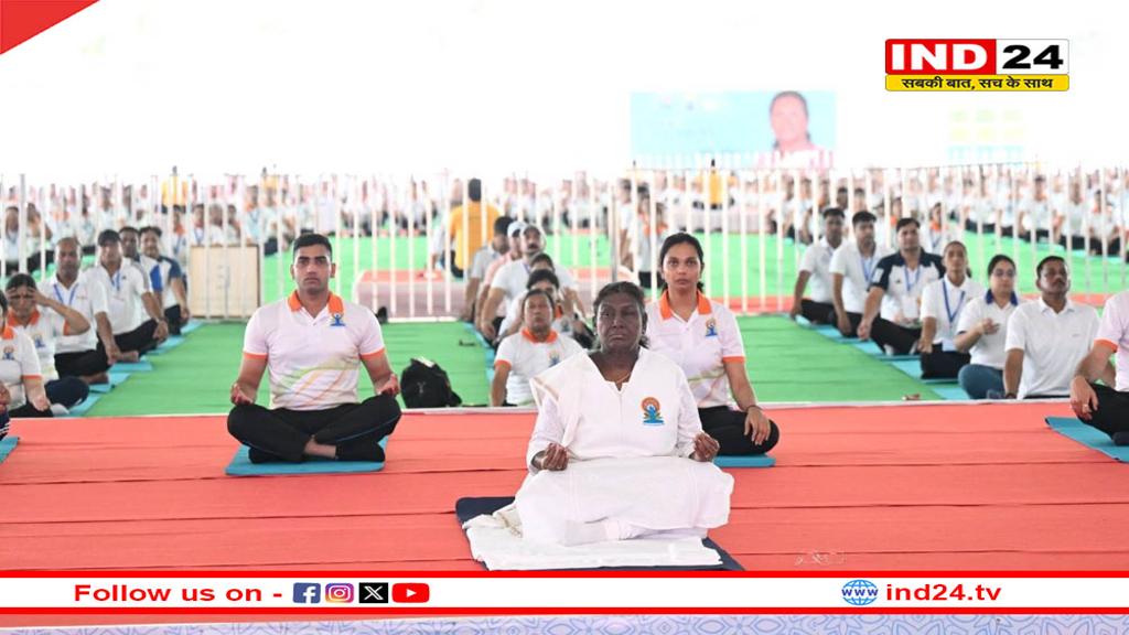 राष्ट्रपति द्रौपदी मुर्मु ने देहरादून में आयोजित योग कार्यक्रम में लिया हिस्सा