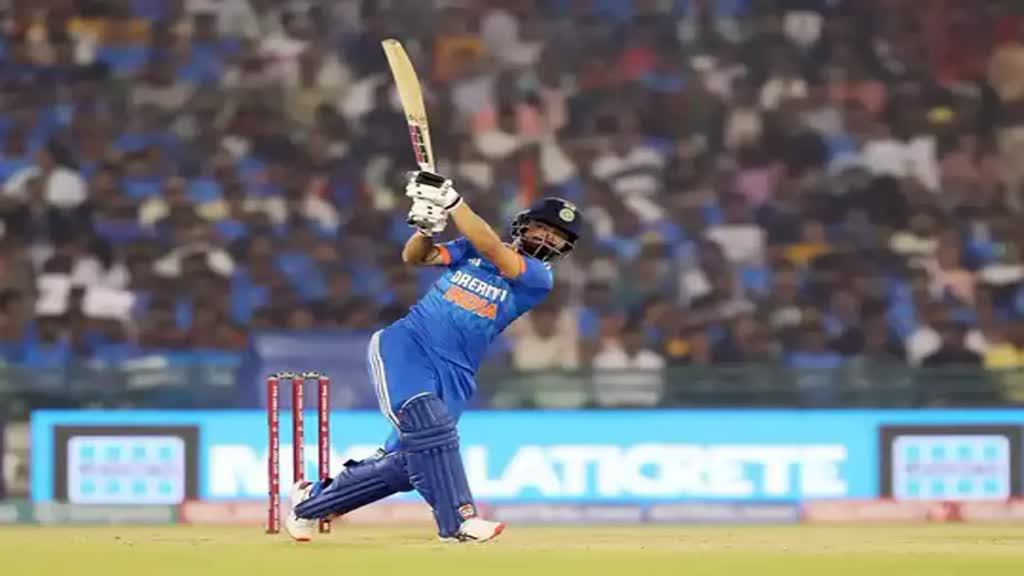 CG NEWS :  रायपुर T20 में रिंकू-जितेश के बाद अक्षर का धमाल,टीम इंडिया ने मैच के साथ सीरीज भी जीती...