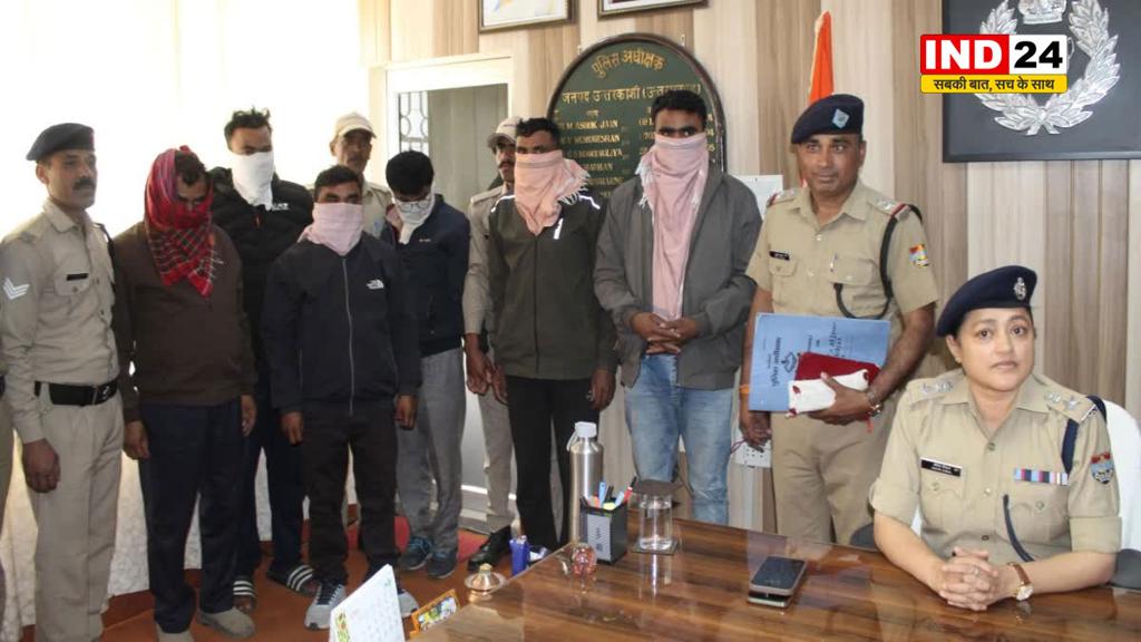 उत्तरकाशी पुलिस ने किया शातिर गैंग का भंडाफोड़, गंगोत्री धाम में श्रद्धालु से चोरी करने वाला गिरोह गिरफ्तार