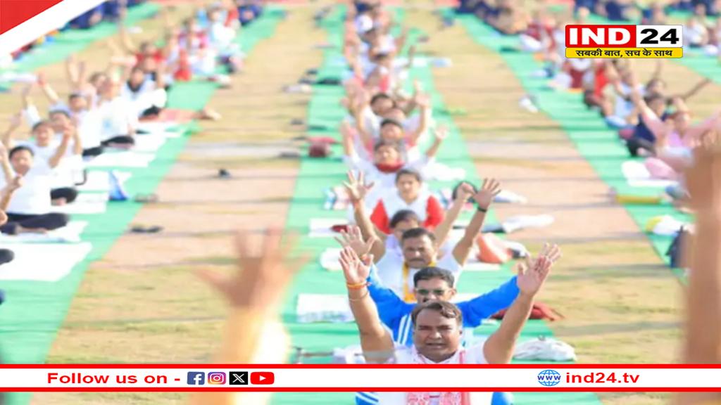 योग के रंग में रंगा गैरसैंण का भराड़ीसैंण, सीएम धामी ने एशियाई देशों के राजनयिकों संग किया योगाभ्यास