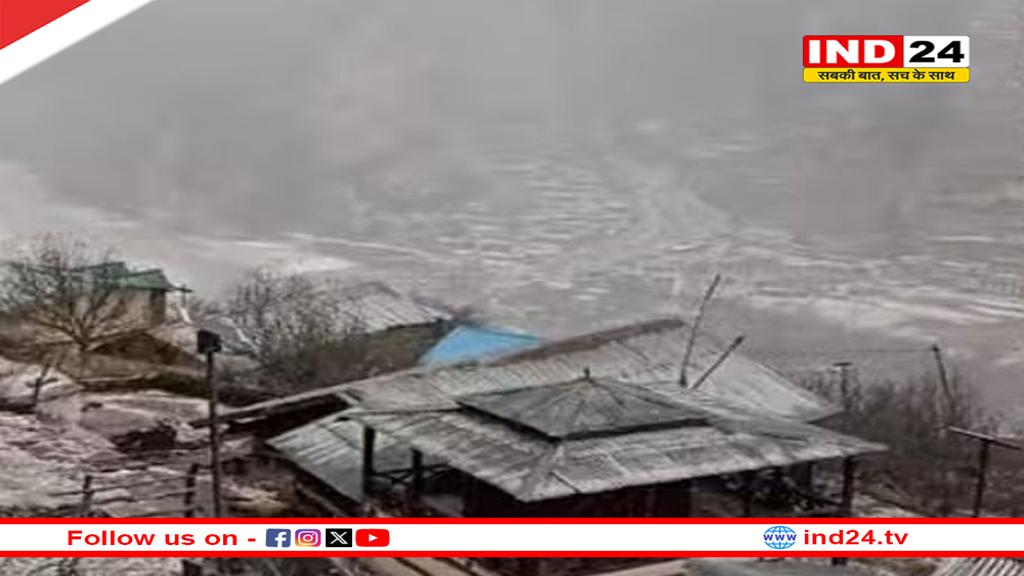 उत्तराखंड में बदला मौसम का मिजाज, हर्षिल समेत पहाड़ी क्षेत्रों में हुई बर्फबारी