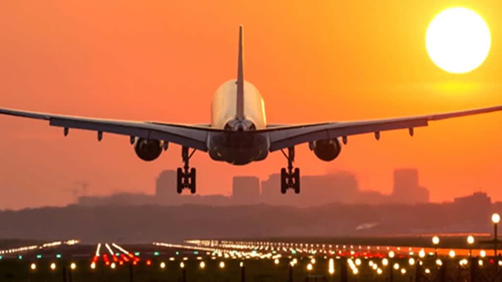 ATF की कीमतों में जबरदस्त उछाल, हवाई सफर पर पड़ेगा असर, नए रेट हुए लागू 