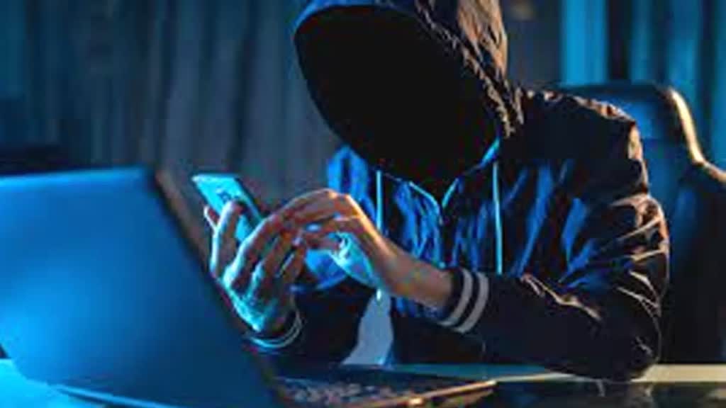 साइबर फ्रॉड के शिकार होने पर इस नंबर को करें डायल, पैसा होगा रिकवर