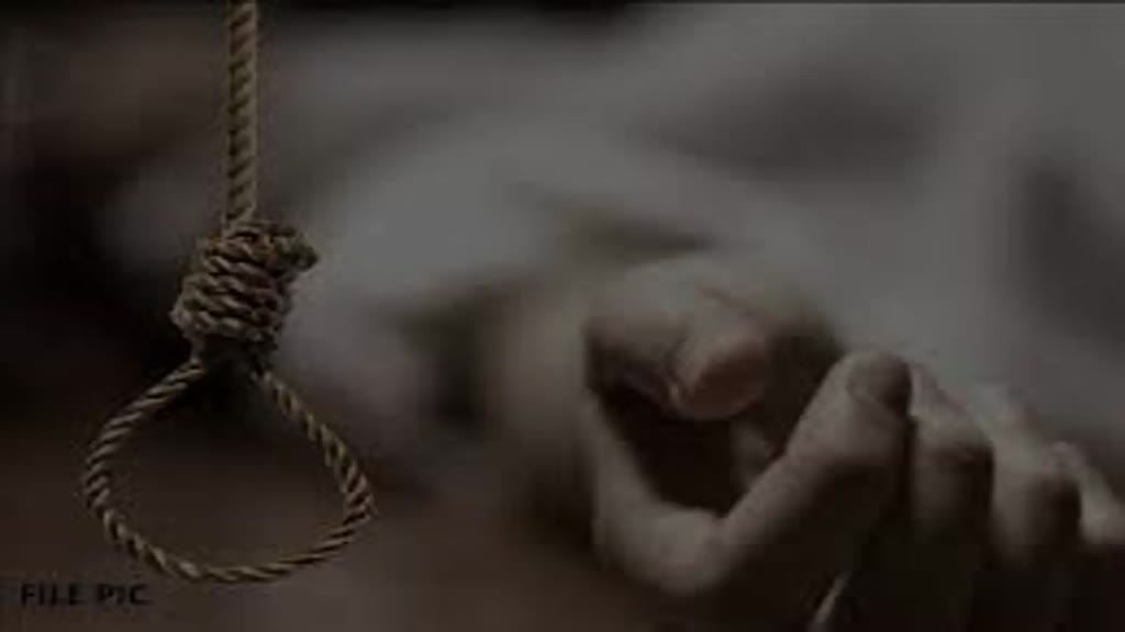 CG NEWS : प्यार में मिला धोका तो CGPSC की तैयारी कर रही छात्रा ने लगाई फांसी, जांच में जुटी पुलिस.....