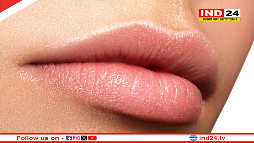 नेचुरली पिंक और हेल्दी लिप्स के लिए ट्राई करें घर पर बने ये 3 स्क्रब