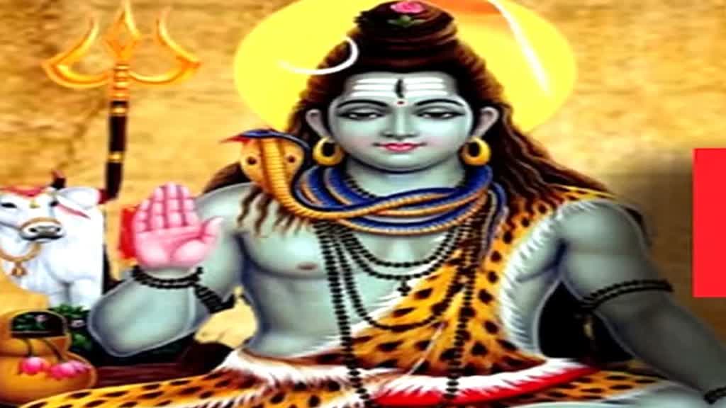 सावन के महीने में इस तरह से करें भगवान शिव की अराधना, व्रत के लिए रखें इन बातों का ख्याल